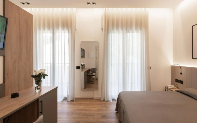 Renzo Hotel