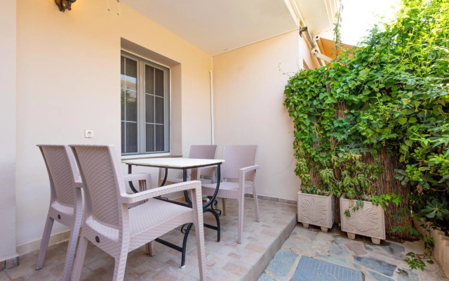 Planos Beach Hotel
