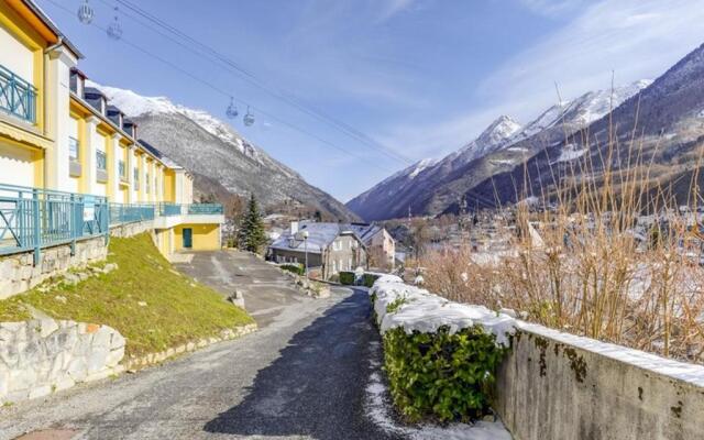 Appartement Cauterets, 2 pièces, 4 personnes - FR-1-401-135