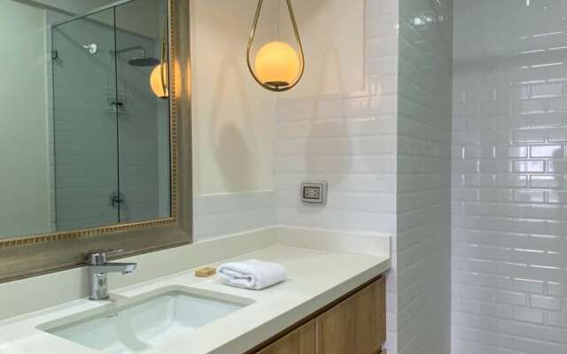Amazing 3BR With Balcony in Miraflores