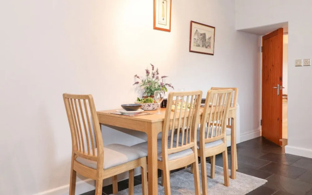Yanway Cottage