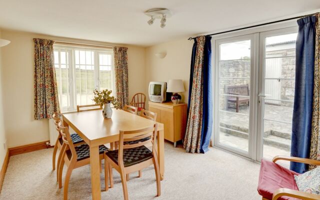 Holiday Home Acton