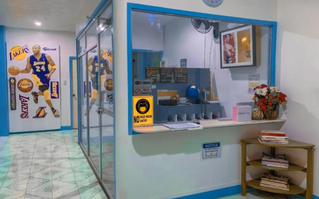 RedDoorz Hostel @ Popoy's Backpackers Mati