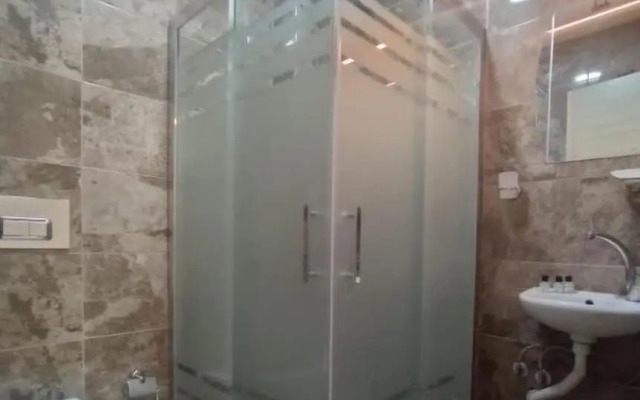 Mi̇r Comfort Hotel