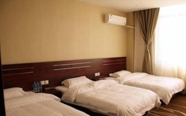 Wanlong Business Hotel