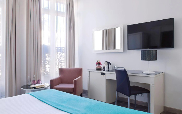 Hotel Paris Opera Affiliated by Meliá