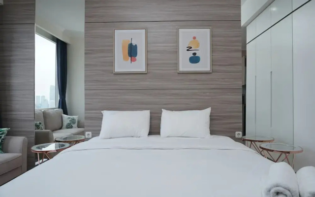 Cozy and Tranquil Studio Menteng Park Apartment