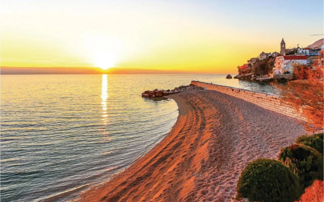 Holiday Home Kresevo with Fireplace 11