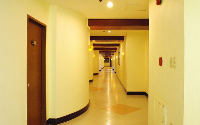 Country Village Hotel