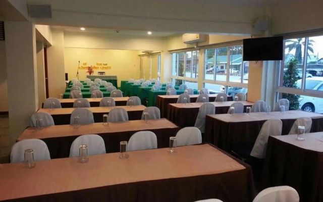 Suksomboon Hotel