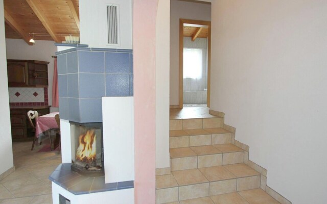Cozy Chalet With Balcony in Imst