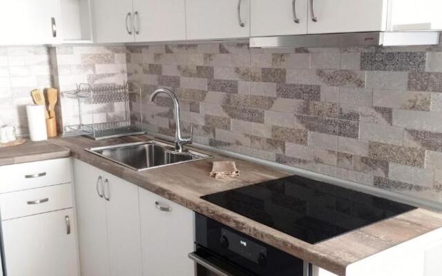 SEA Holisays -4 Rooms Apartment, Burgas, Bulgaria