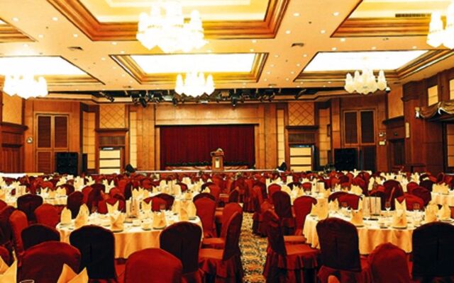 Gladden Hotel Shilong