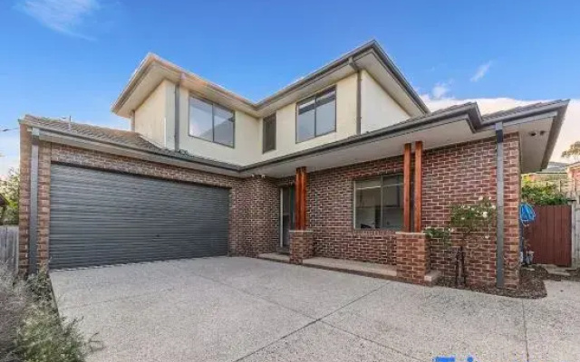 Welcome home Burwood