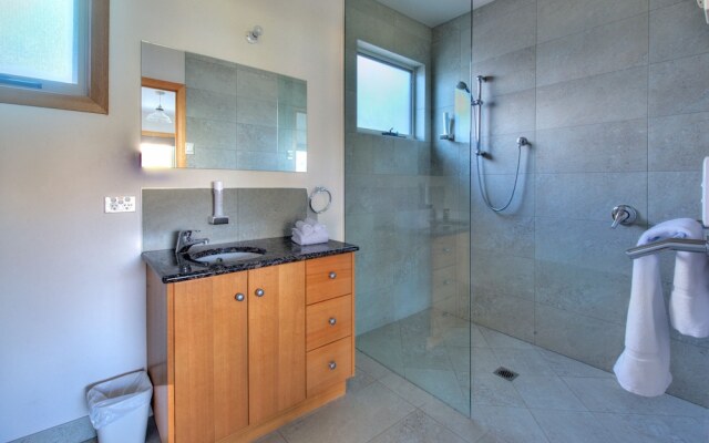 Hazards View Stone Cottage