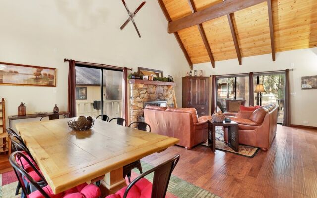 ALL Season Alpine Retreat #1184