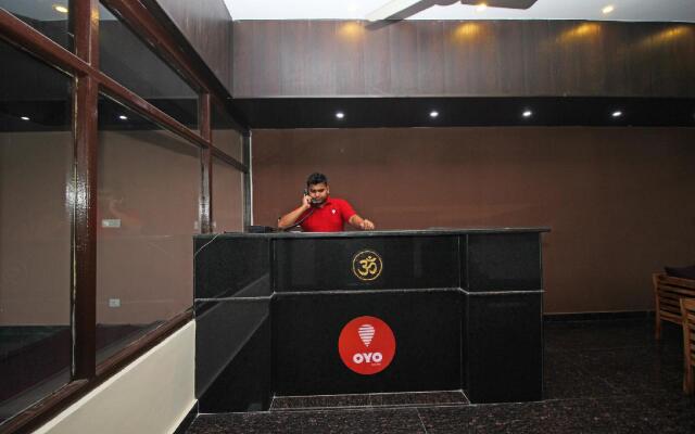 OYO 8944 Hotel Red Carpet