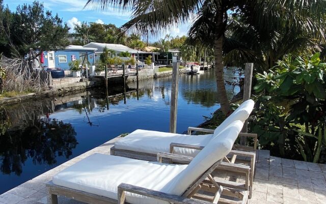 Tarpon Harbor Vacation Rentals