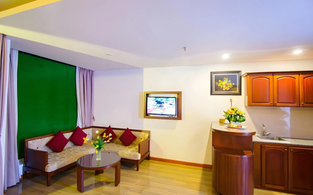 Paris Nha Trang Hotel & Apartment