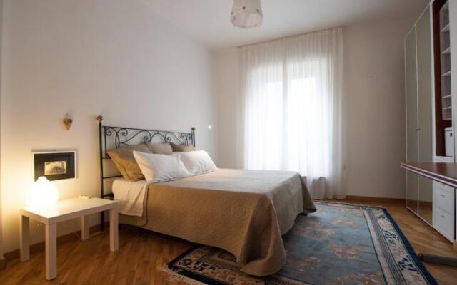 Floris House B&B