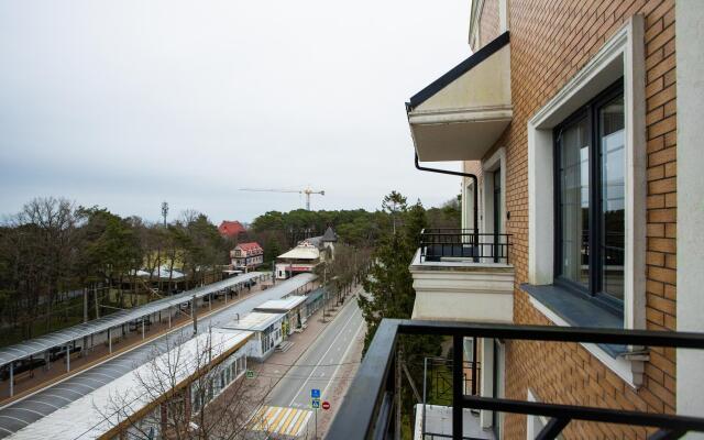 Travel in Kaliningrad on Lenin Street 36