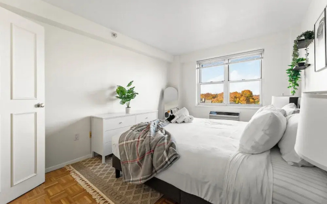 Furnished Apartment Near Longwood