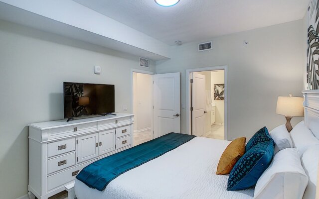 Updated Condo, 5 mi to Disney, On-site Water Park!