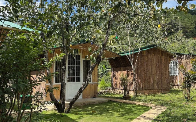 Scent Chalet - Scent Village