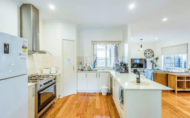 New Melbourne Staycation 3BRM