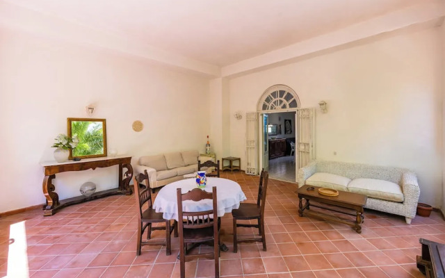 Villa Villari Terrace and Patio by Napoliapartments