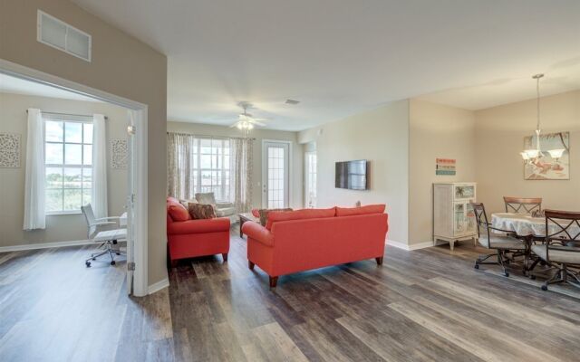 Majestic Palms Condo