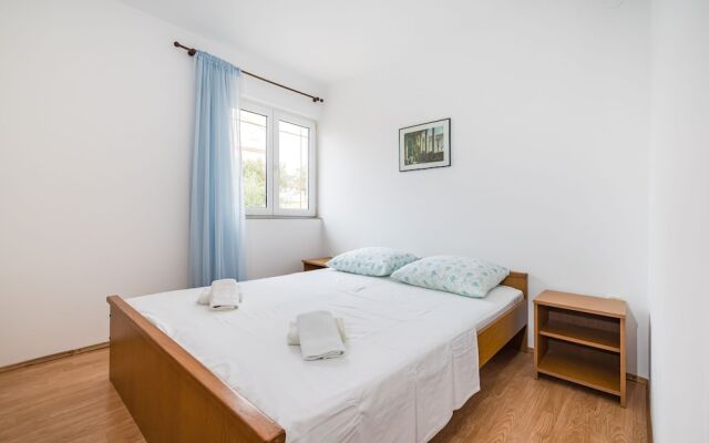 Nice Apartment Silvia 2 for 4 Persons