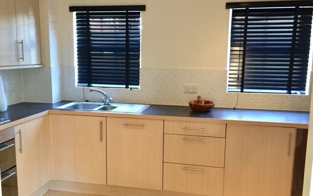 Modern 2 Bed Apartment in Southampton