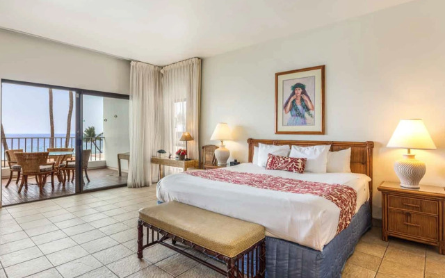 Royal Sea Cliff Kona by OUTRIGGER