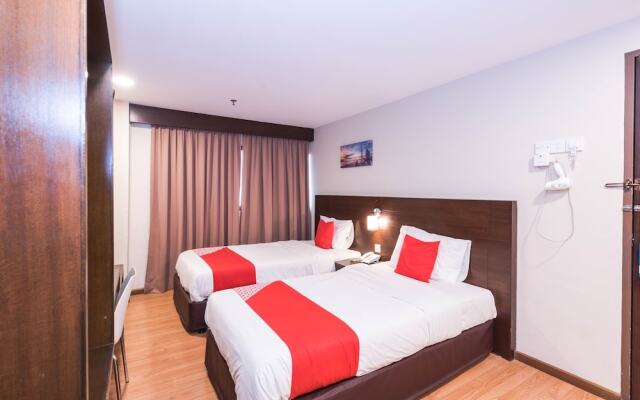 OYO 89421 PP Island Hotel