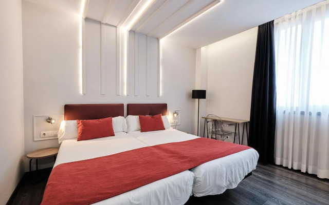 Lux Santiago Hotel