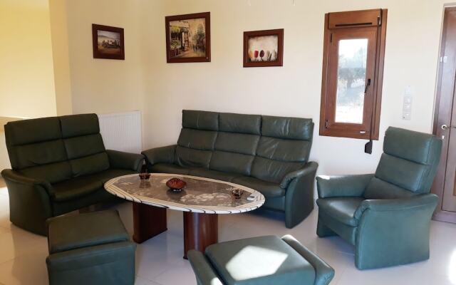 Villa Roula 3BR Sea view Viila in Chania