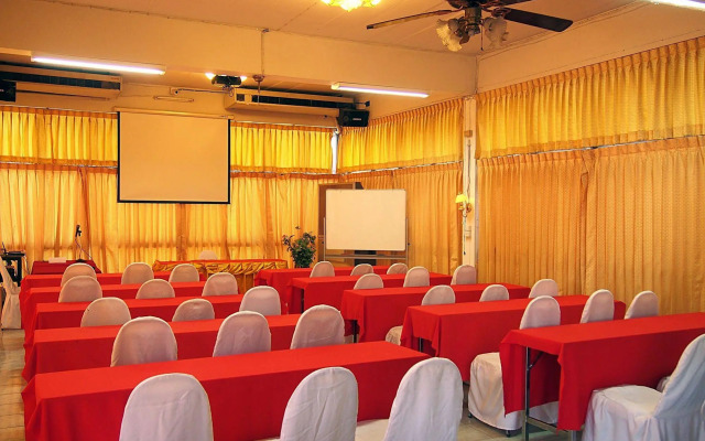 U-Sa Family Hotel