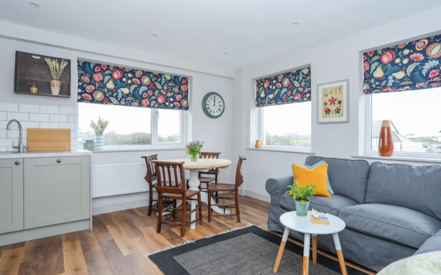 Burton Apartment