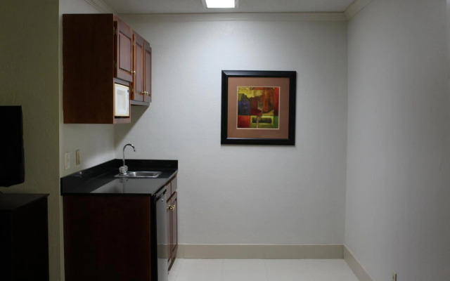 Quality Inn Crossville Near Cumberland Mountain State Park