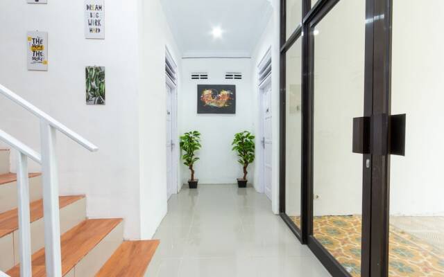 OYO 2297 Ndalem Kopen Syariah