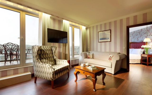 Eurostars Montgomery