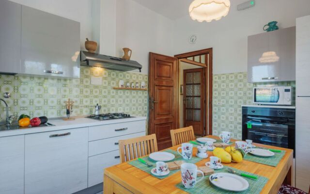 House Mauro Marina Pietrasanta