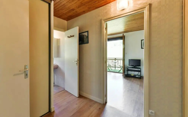 Apartment With one Bedroom in La Perriere, With Wonderful Mountain View, Furnished Garden and Wifi - 5 km From the Slopes
