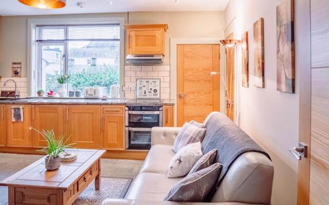 Cottage Apartment