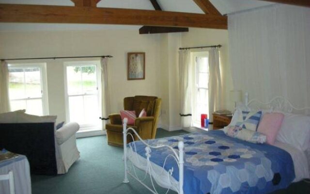 Farthingloe B&b