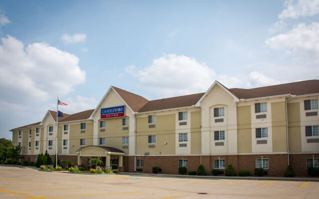 Candlewood Suites South Bend Airport, an IHG Hotel