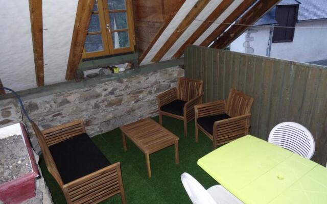 Gîte Cette-Eygun, 5 pièces, 10 personnes - FR-1-384-753