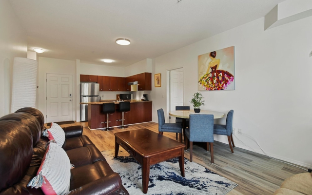 2415 Country Club Drive - 2 Bedroom