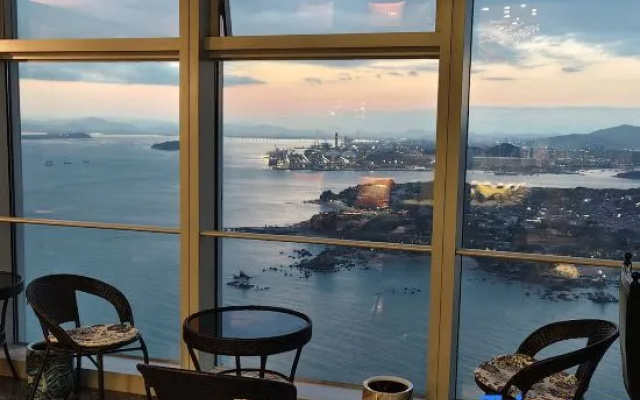 Xiamen Twin Towers Cloud Top Ocean View Luxury Apartment – Outside – Xiamen